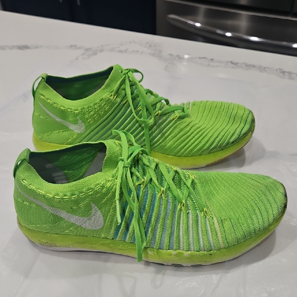 Nike Women's Athletic Shoes in Vibrant Green